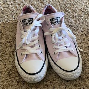 Women’s lavender Converse